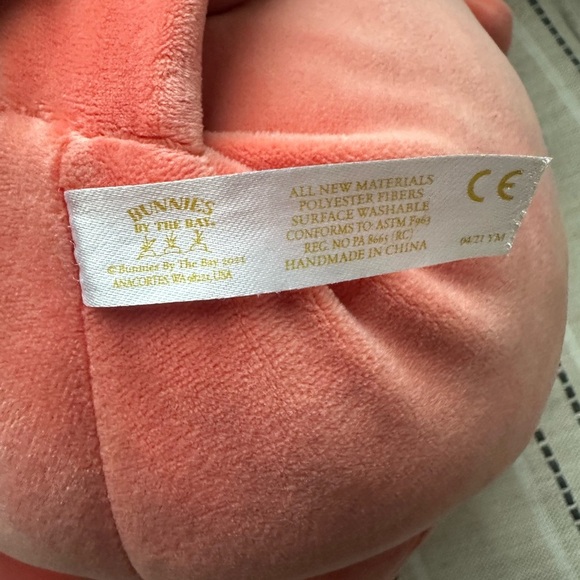 Bunnies By The Bay RETIRED - HUGGABLE LARGE FOXY PLUSH FOX - Picture 3 of 5